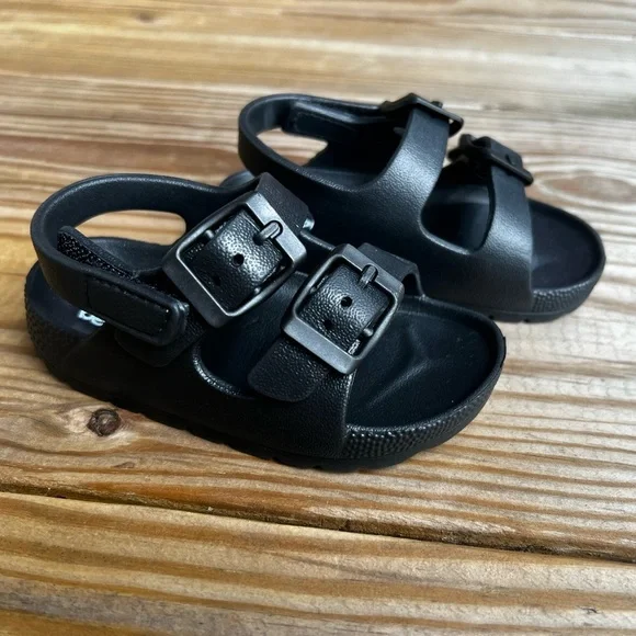 Jumping Beans Black Sandals with Buckles - Infant Baby Toddler size 5/6 - Picture 8 of 8